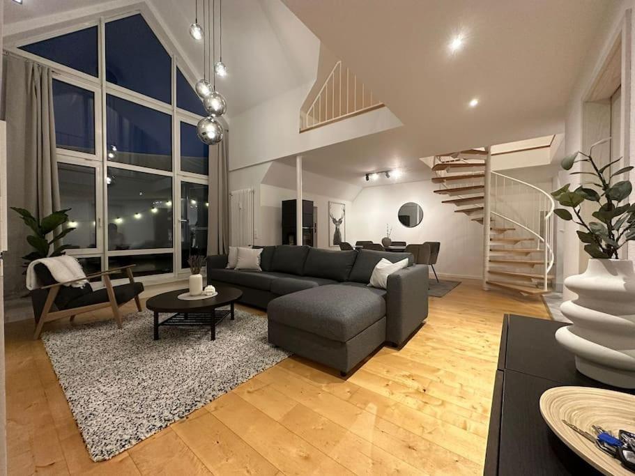 Ferienwohnung Kaiserblick Иринген Екстериор снимка